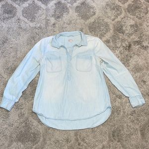 Merona woman’s dress shirt
